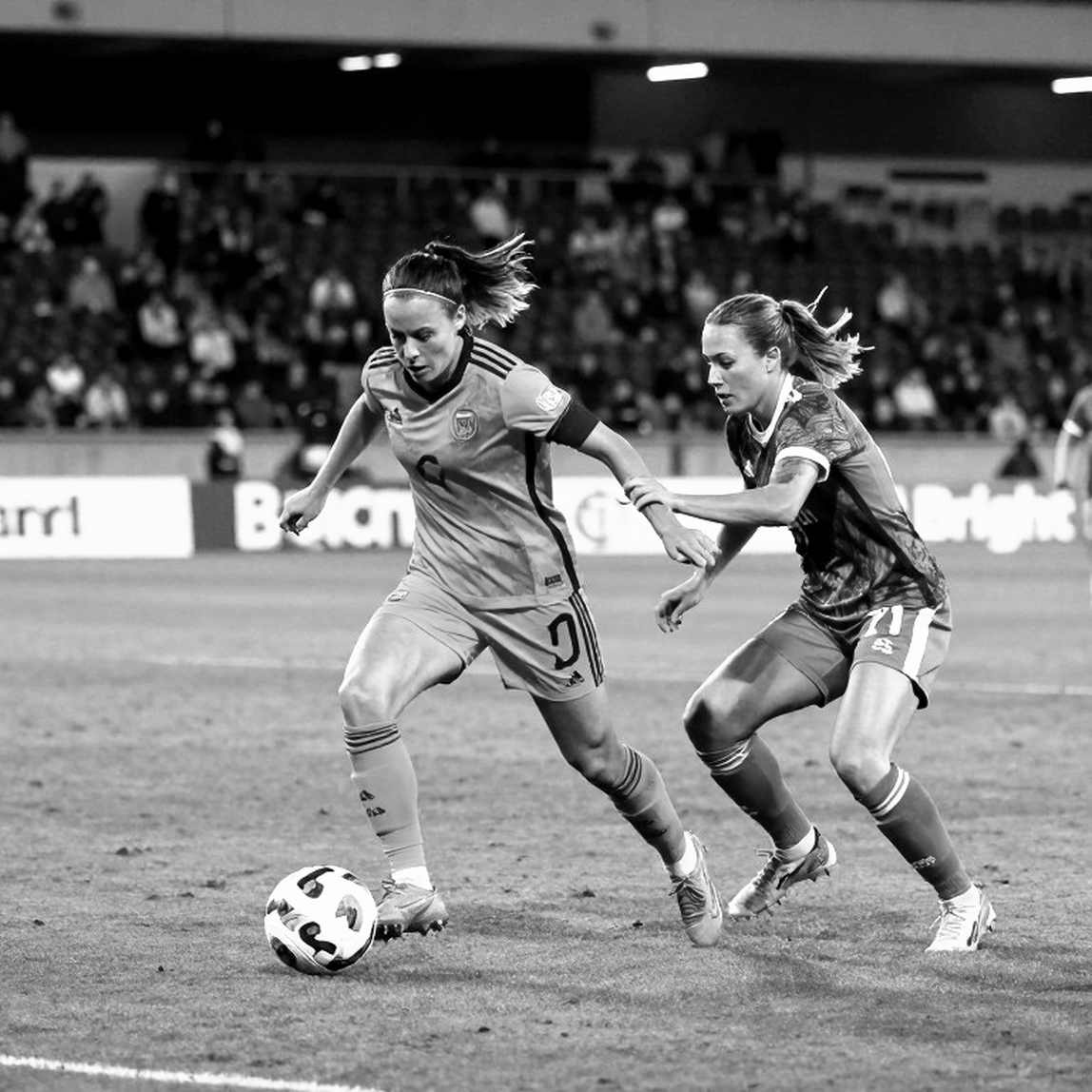 PSG 4-2 Barcelona: Bốn cái tên ghi bàn và hai phút Barcelona đánh mất chính mình