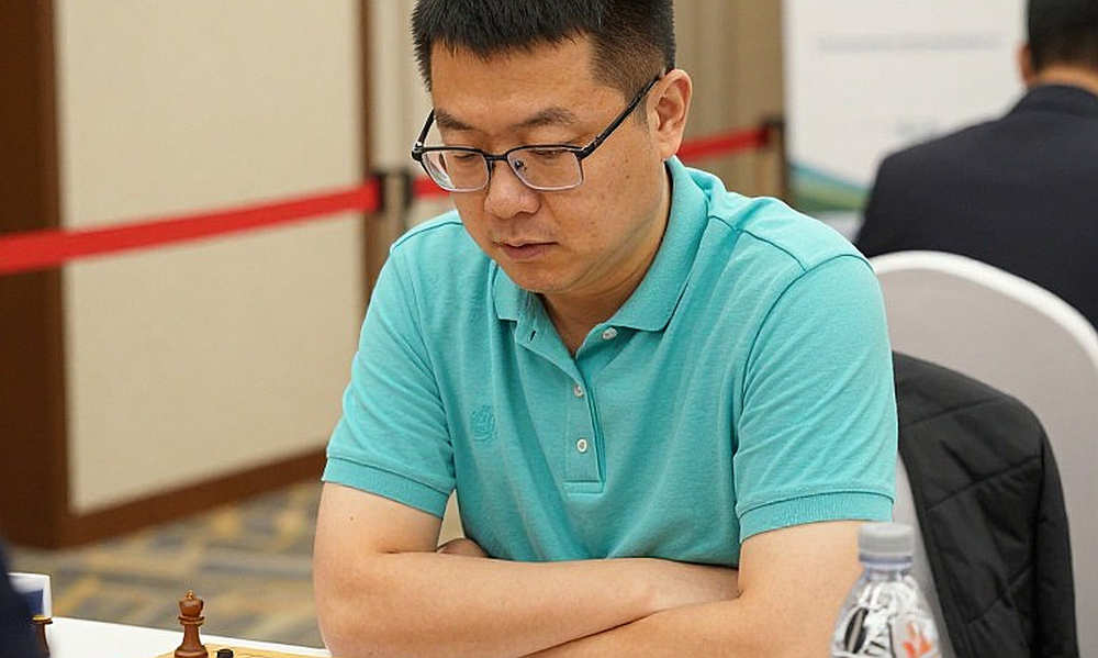 GCL 2026: Nepomniachtchi khiến Carlsen toát mồ hôi trước khi vượt qua Sindarov bằng đồng hồ