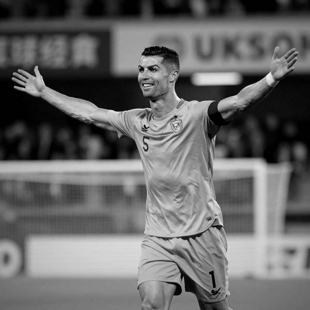 Demichelis nhớ Messi: bốn dữ kiện và bốn lần lệch