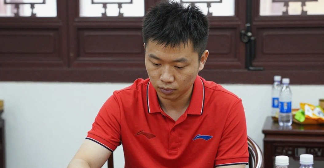 Khi Trắng từ chối 2.c4: Cẩm nang phòng thủ cho Đen trước bảy hệ thống khai cuộc Khi Trắng từ chối 2.c4: Cẩm nang phòng thủ cho Đen trước bảy hệ thống khai cuộc
