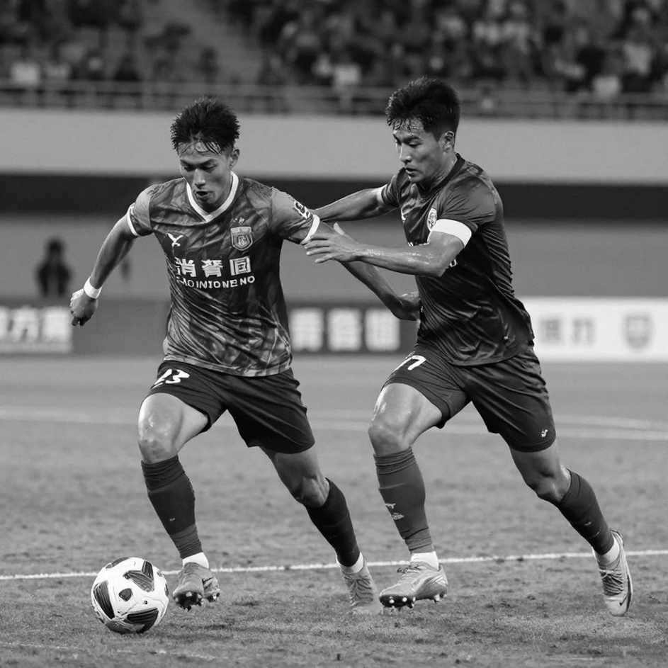 Indonesia 0-0 Malaysia: Thẻ đỏ phút 20, 70 phút chịu trận và hóa đơn thể lực chưa ai trả