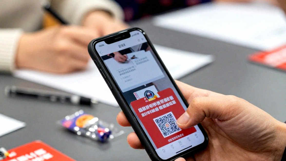 Hồng Lệ và Anh Khôi vô địch Hanoi Techcombank Marathon mùa 5: Đọc đúng một kỷ lục đường chạy